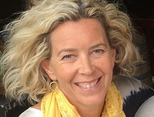 Kate Llewellyn Messenger